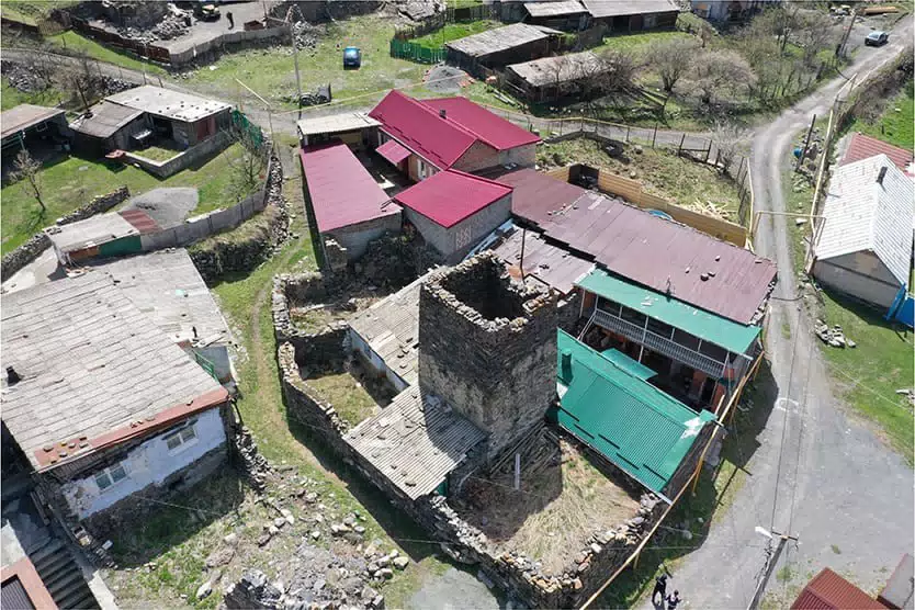 Фотография места «Архитектурный комплекс с. Лац», 2