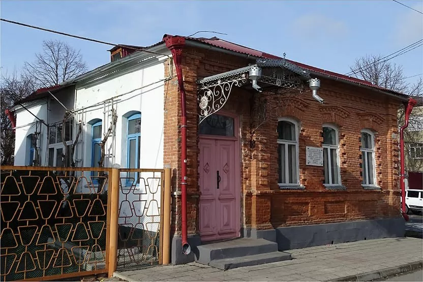 Фотография места «Дом, в котором родился Георгий Цаголов, г. Дигора», 1