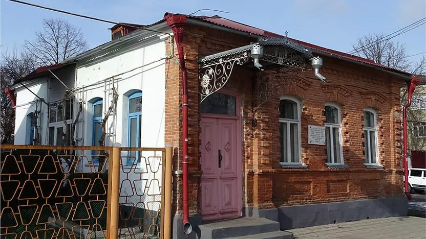 Фотография места «Дом, в котором родился Георгий Цаголов, г. Дигора», 1