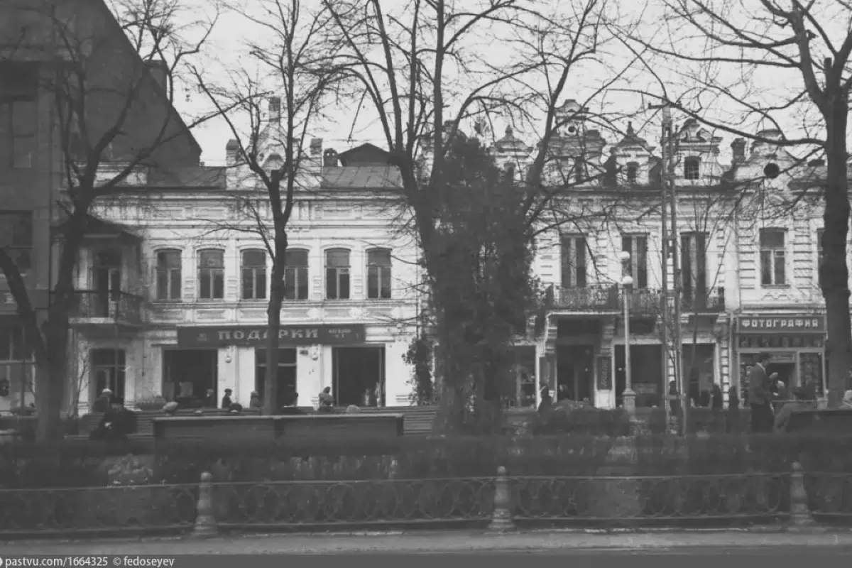 Фотография места «Дома Колесникова, братьев Тушмаловых, Батырбека Туганова», 2