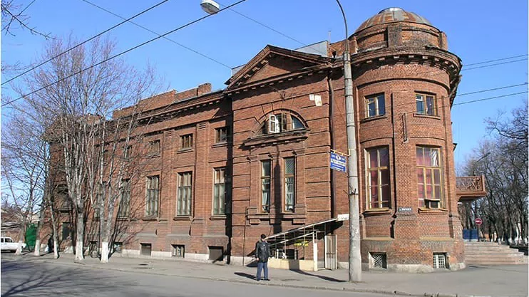 Фотография места «Клуб заводского объединения «Кавцинк»», 1