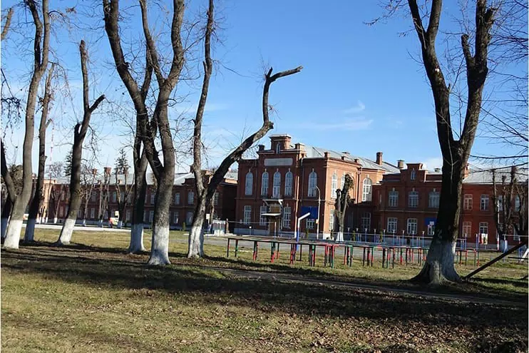 Фотография места «Комплекс Владикавказского кадетского корпуса», 5