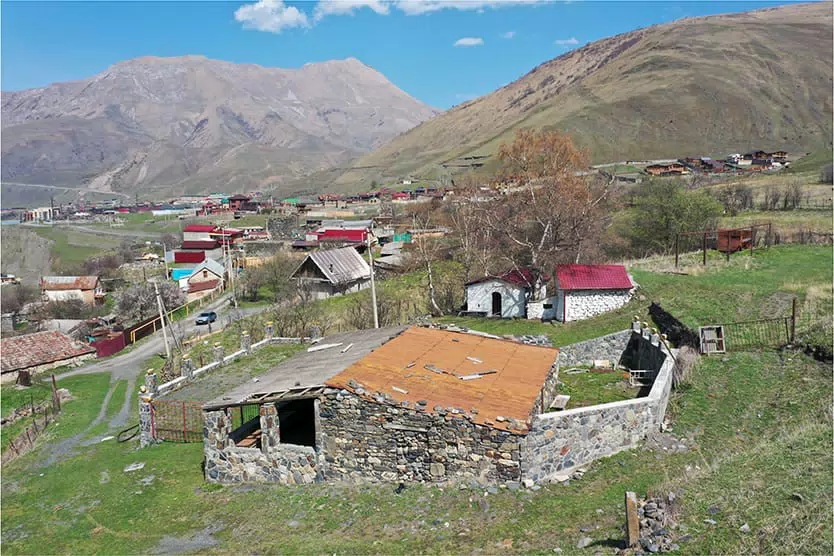 Фотография места «Архитектурный комплекс с. Лац», 3