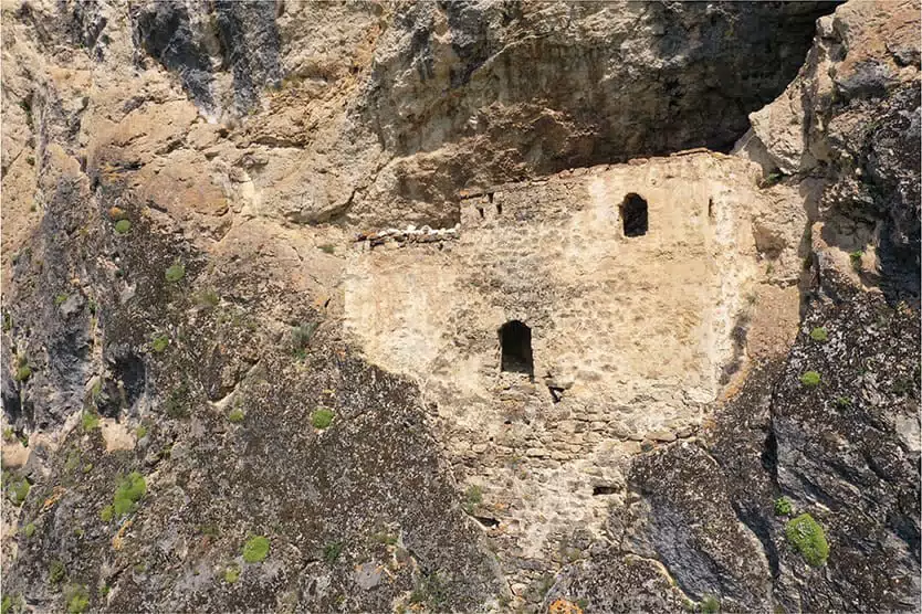 Фотография места «Наскальная крепость, с. Урсдон», 3