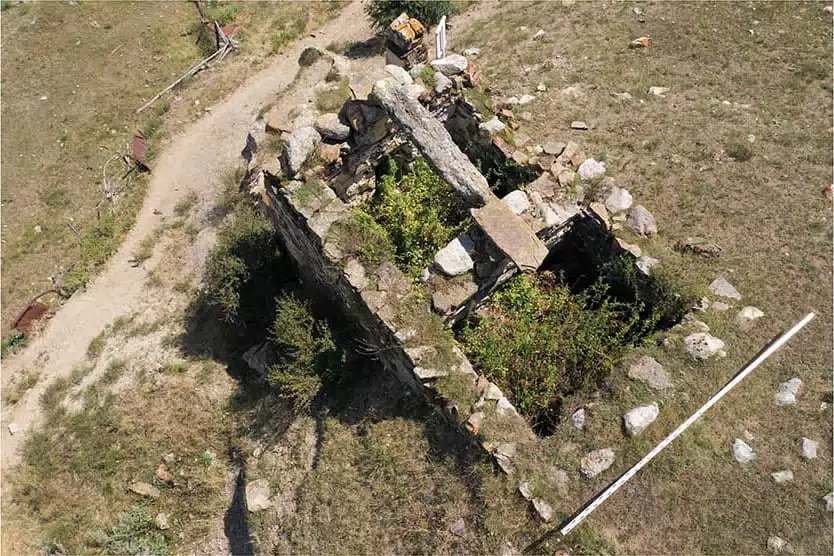 Фотография места «Склеповый некрополь с. Махческ, склеп № 1», 3