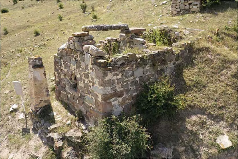 Фотография места «Склеповый некрополь с. Махческ, склеп № 1», 2