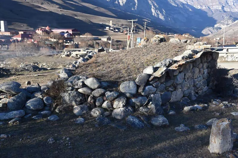 Фотография места «Склеповый некрополь с. Барзикау, склеп № 1», 2